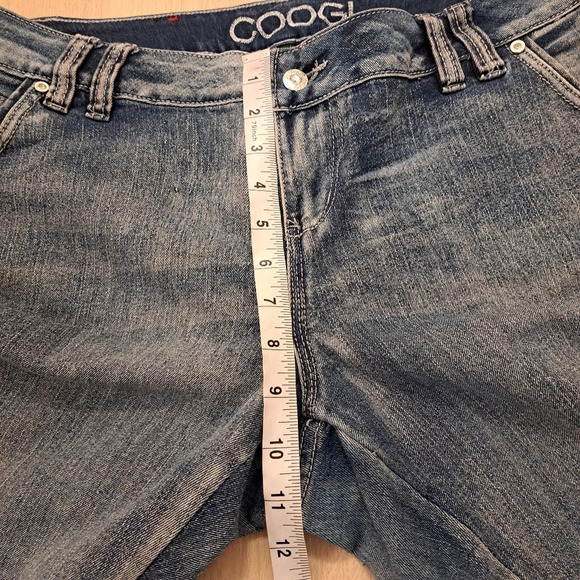 COOGI Medium Wash Bejeweled American Flag Embroidered Y2K Denim Shorts Size 16W - Picture 9 of 10
